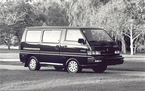 Mitsubishi Vanwagon Seat Belt Extender