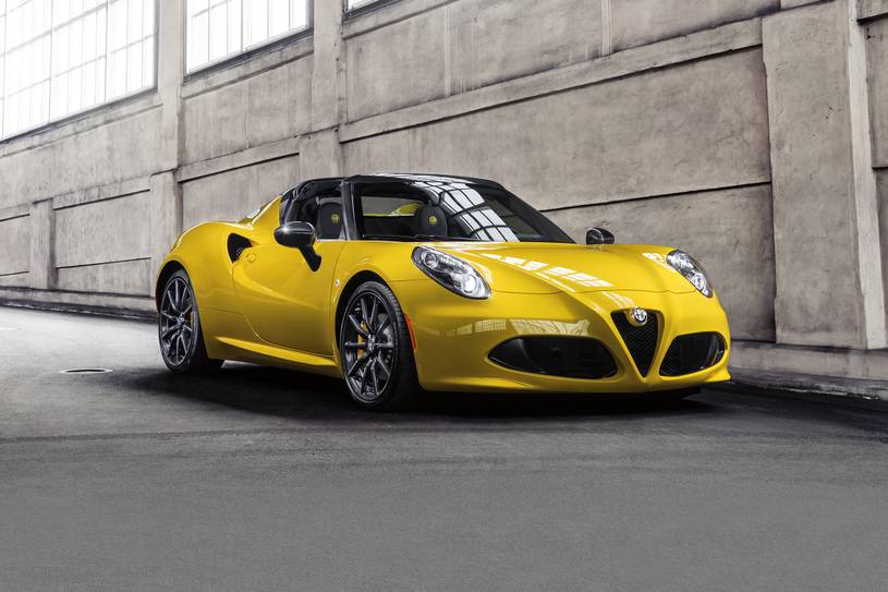 Alfa Romeo 4C Seat Belt Extender