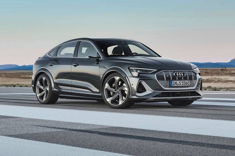 Audi e-tron S Sportback Seat Belt Extender