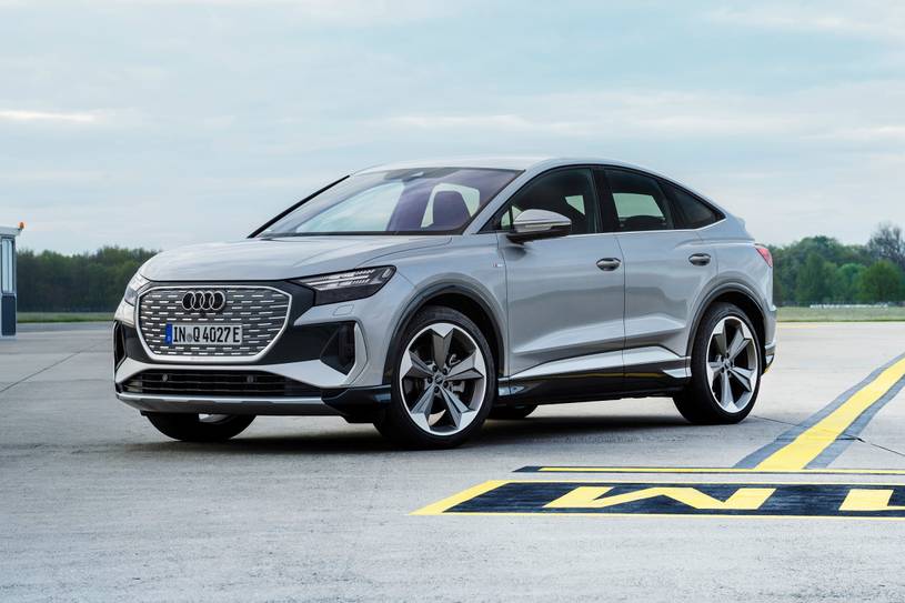 Audi Q4 Sportback e-tron Seat Belt Extender