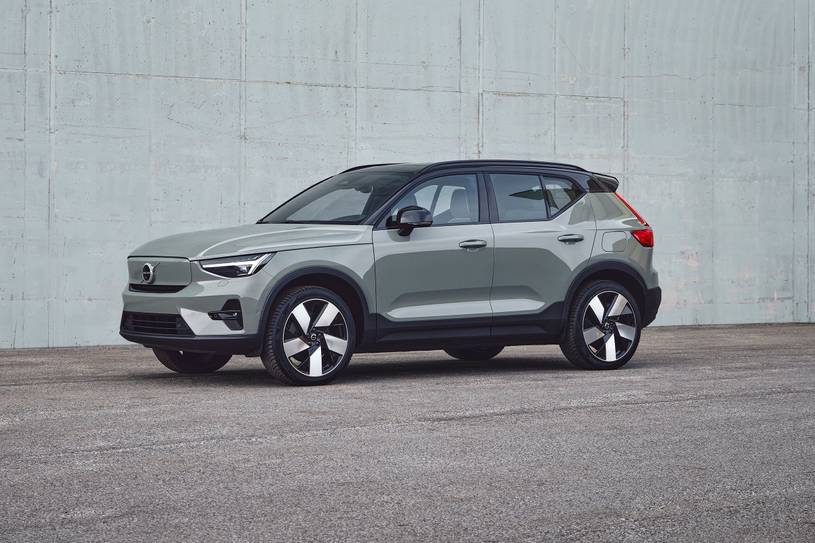 Volvo XC40 Recharge Seat Belt Extender